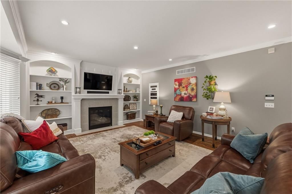 4539 Grove Street — photo 30