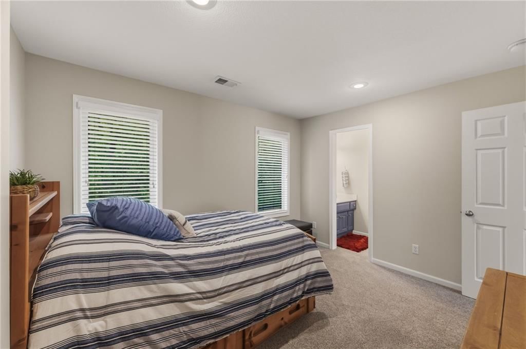 4539 Grove Street — photo 55