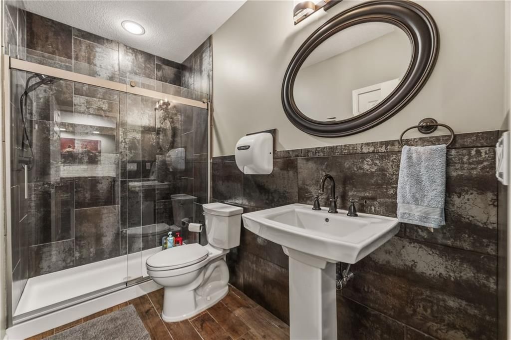 4539 Grove Street — photo 71