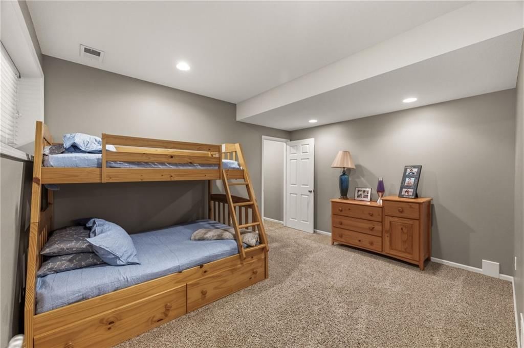 4539 Grove Street — photo 72