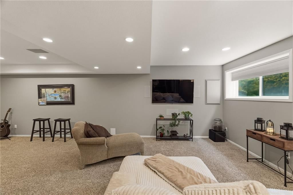 4539 Grove Street — photo 75