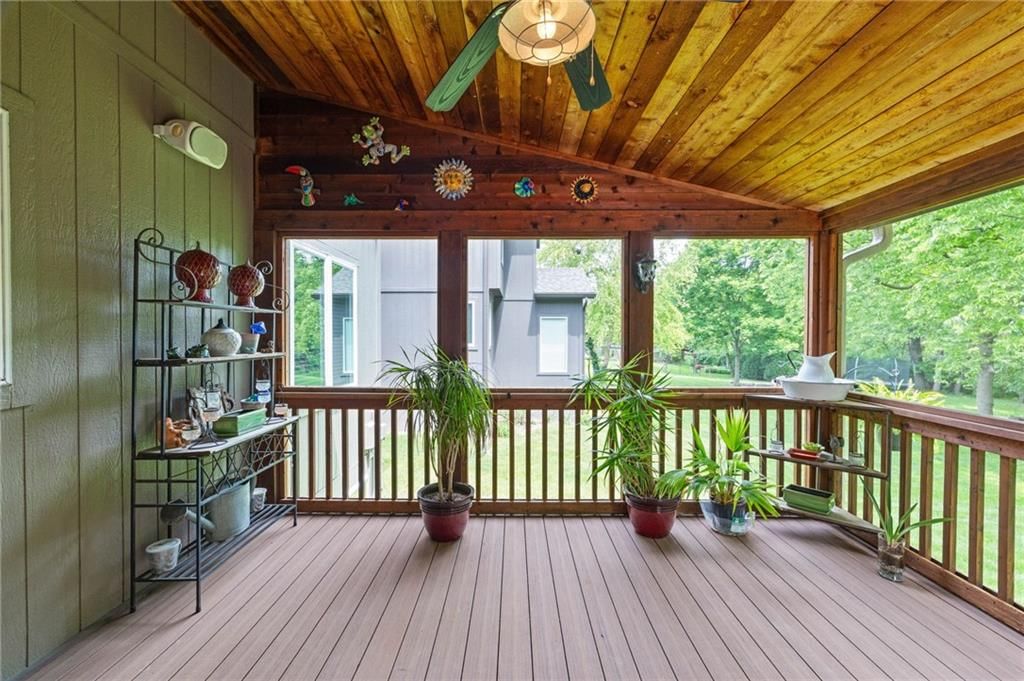 4539 Grove Street — photo 78