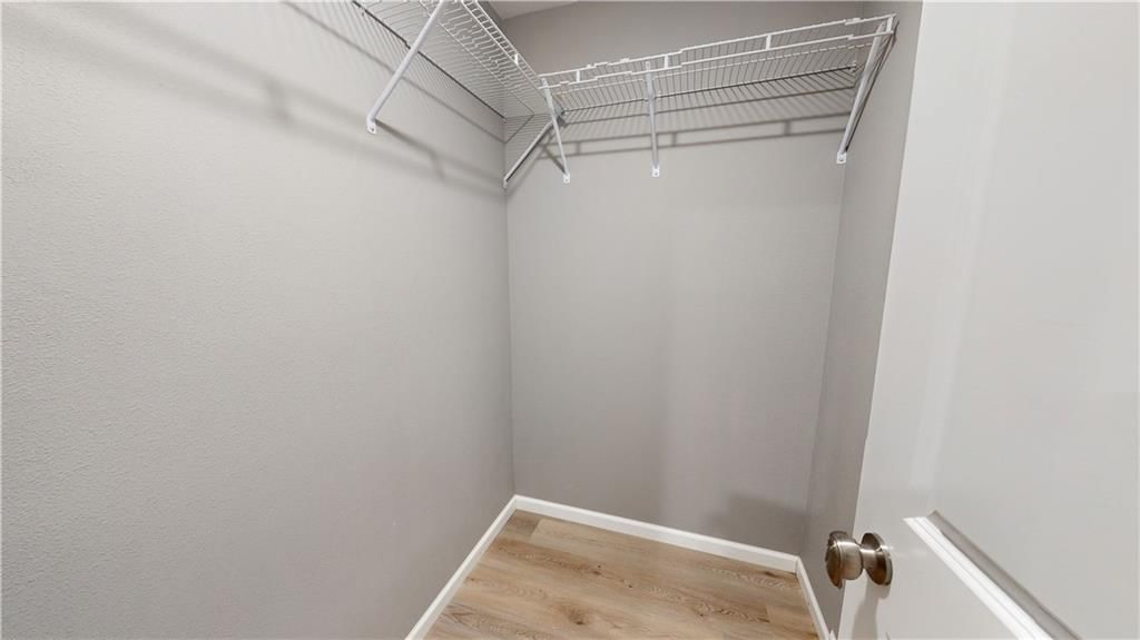 1239 N Ash Street — photo 8