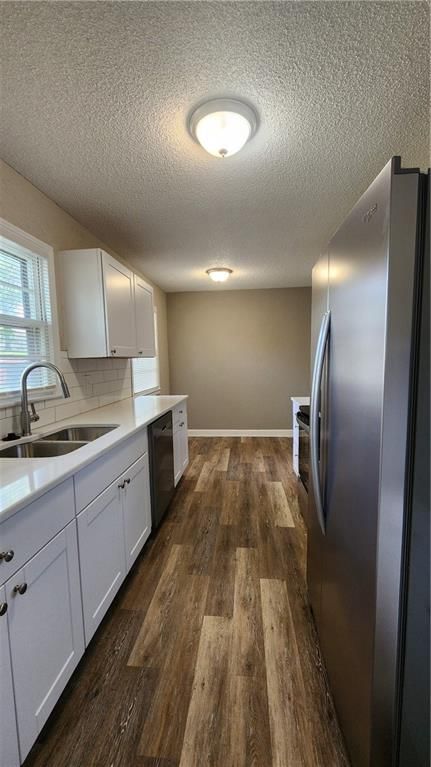 2102 S Claremont Avenue — photo 5