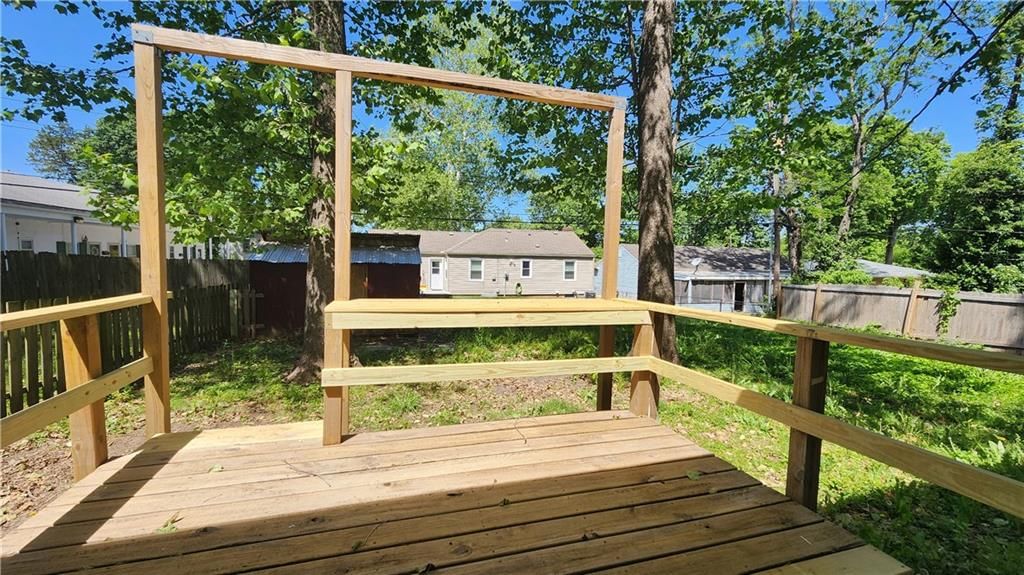 2102 S Claremont Avenue — photo 15