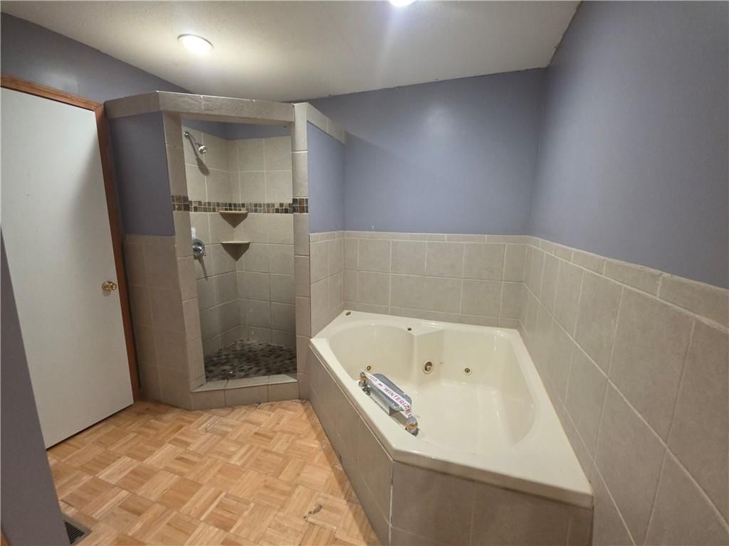 515 E Bungalow Street — photo 13