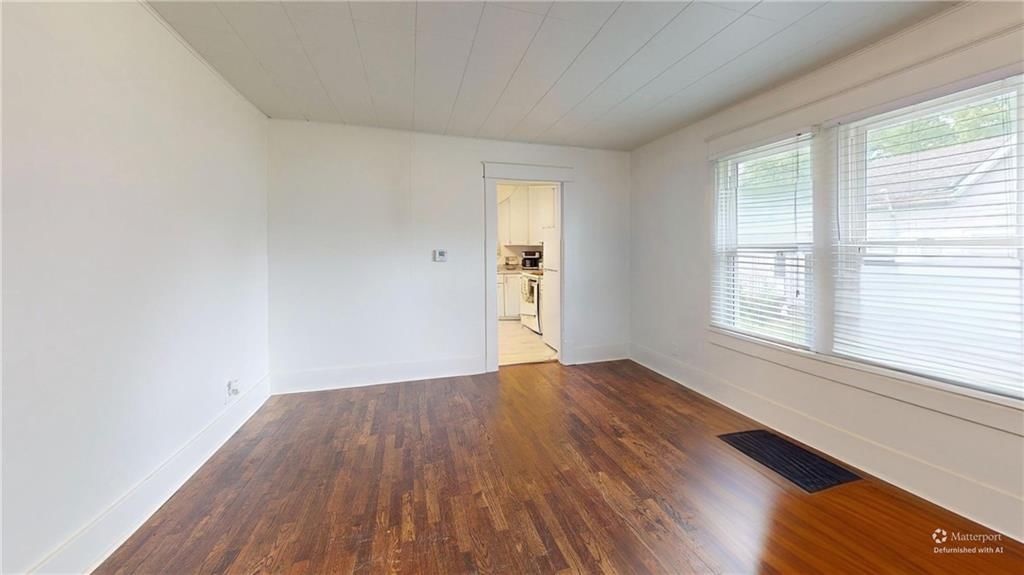 716 W Austin Street — photo 4