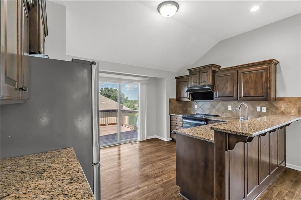 11420 Kimball Avenue — photo 8