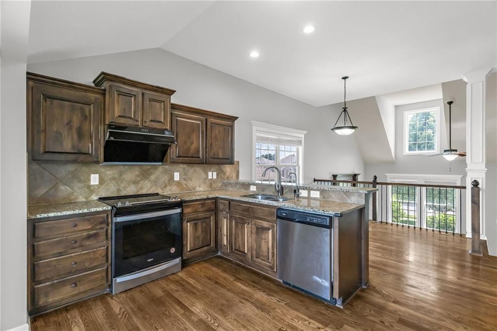 11420 Kimball Avenue — photo 9