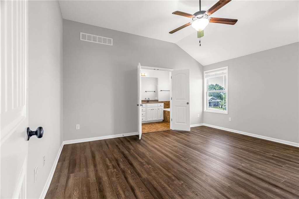 11420 Kimball Avenue — photo 10
