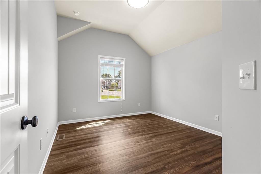 11420 Kimball Avenue — photo 16