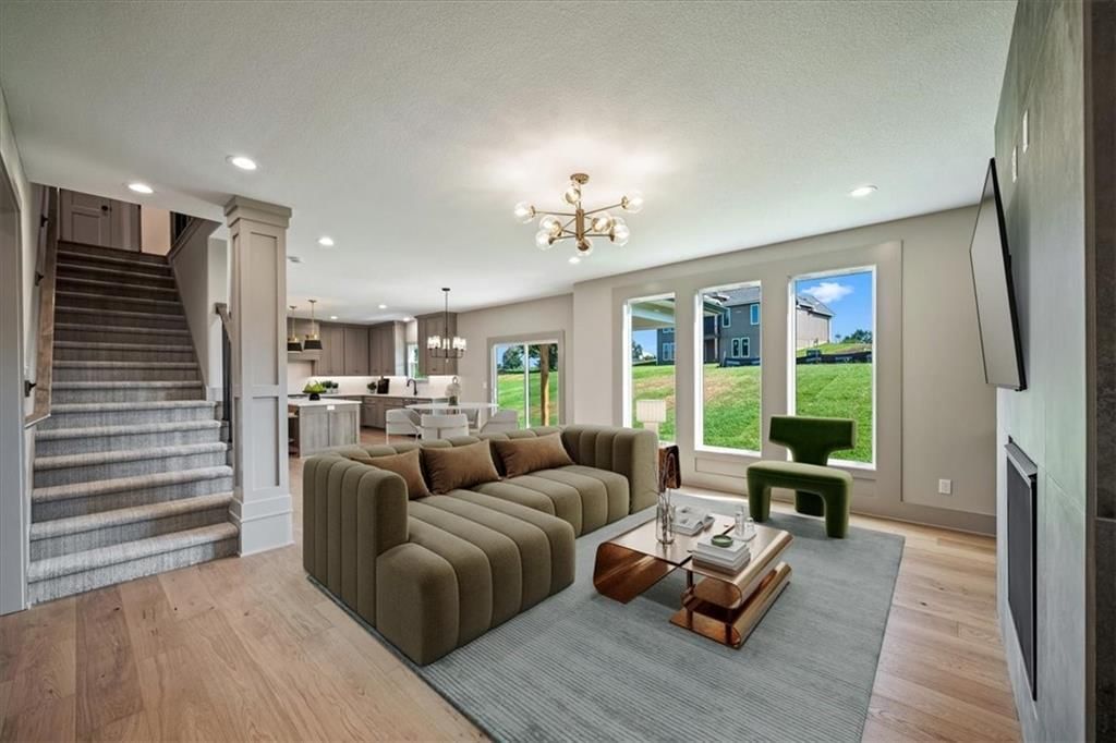 Photo 11 of 41, 706 NE Lone Hill Drive, Lee's Summit, MO 64064