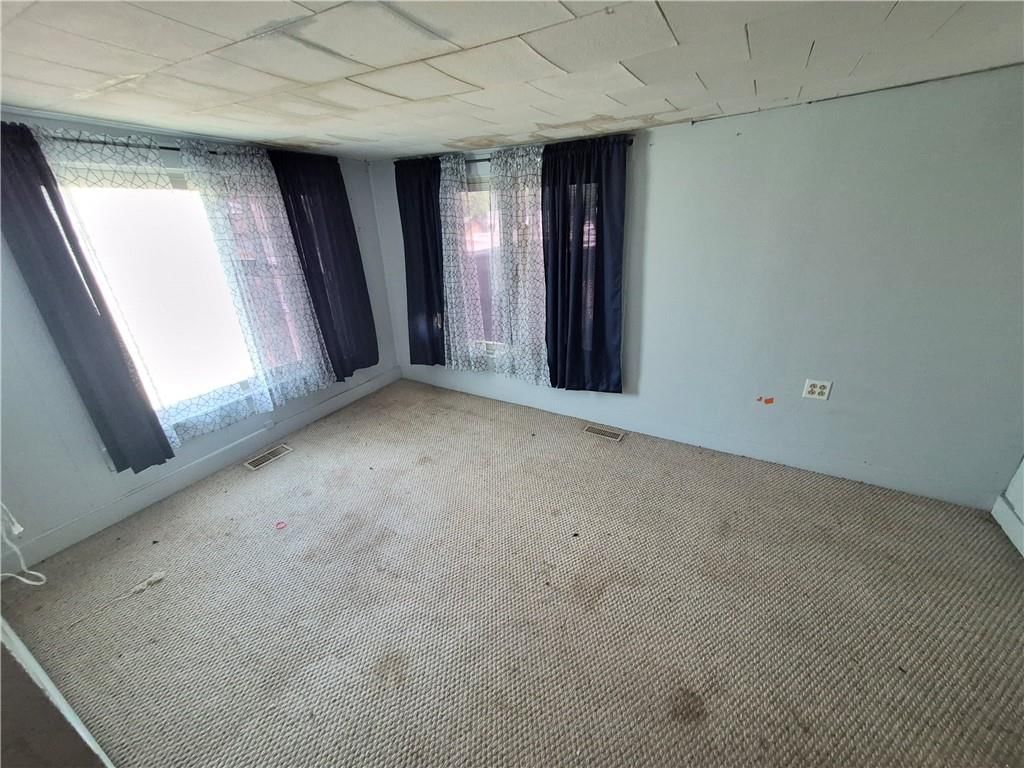208 S 8th Street — photo 10