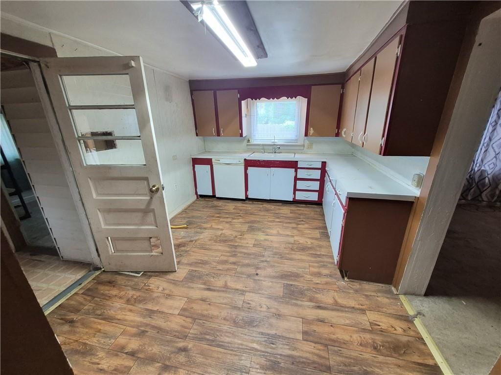 208 S 8th Street — photo 11