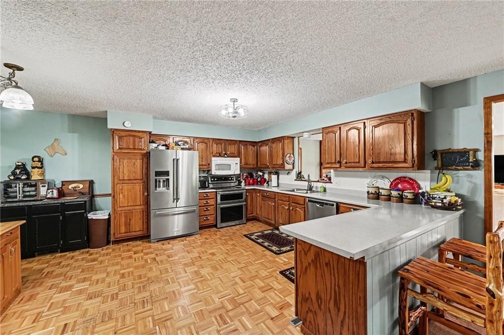 1301 W 8th Street — photo 34
