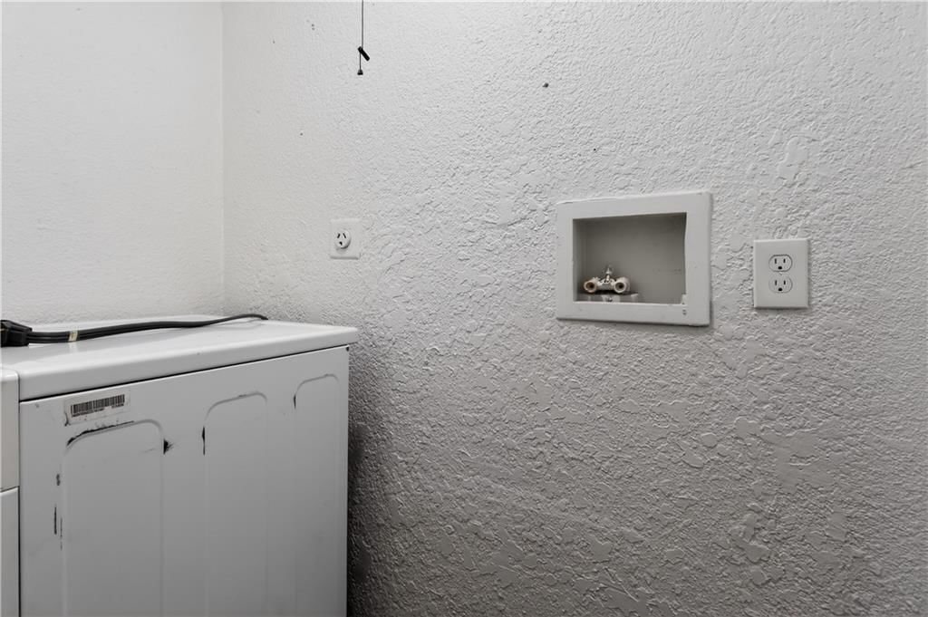 Photo 26 of 30 - 8309 E Gregory Boulevard, Kansas City, MO 64131