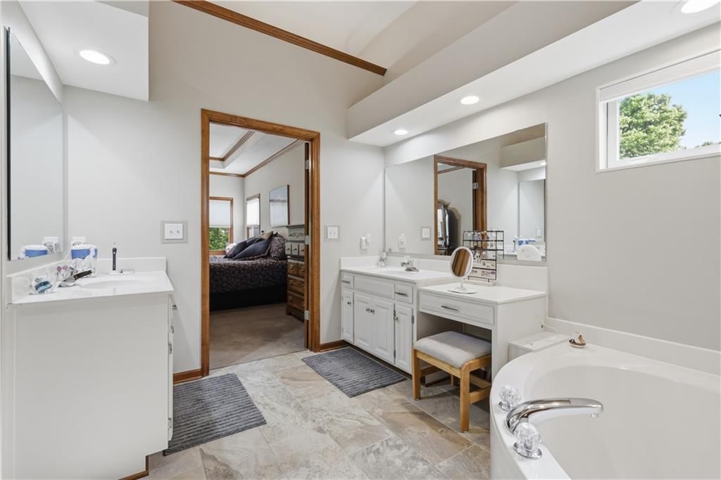 14760 Timber Lane — photo 24