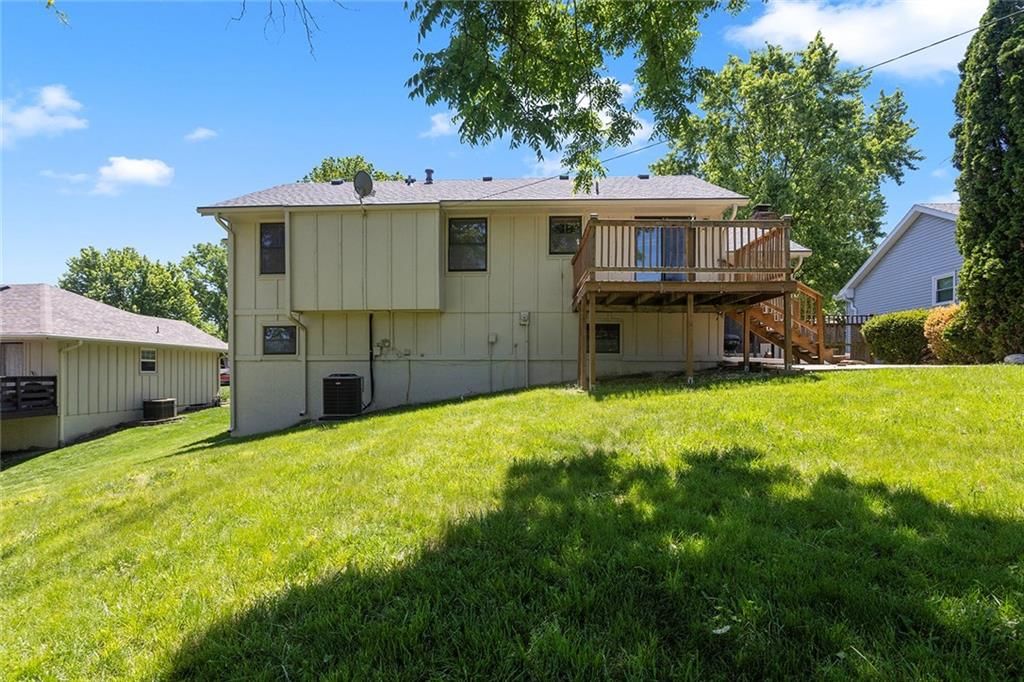 3300 NE 71st Terrace — photo 32