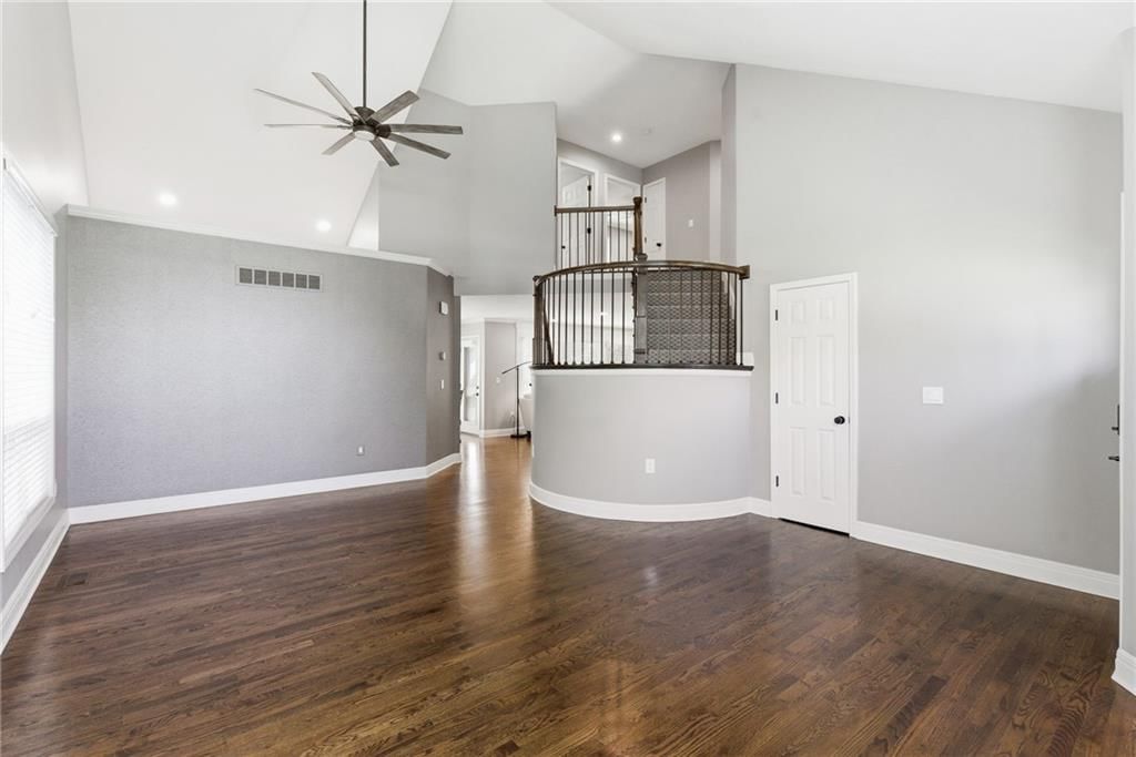 21721 W 52nd Street — photo 8