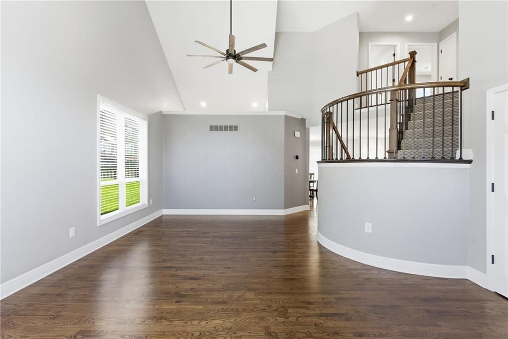 21721 W 52nd Street — photo 9