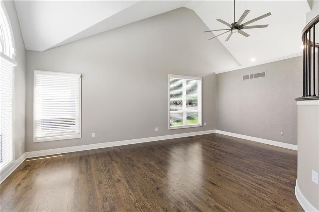 21721 W 52nd Street — photo 10