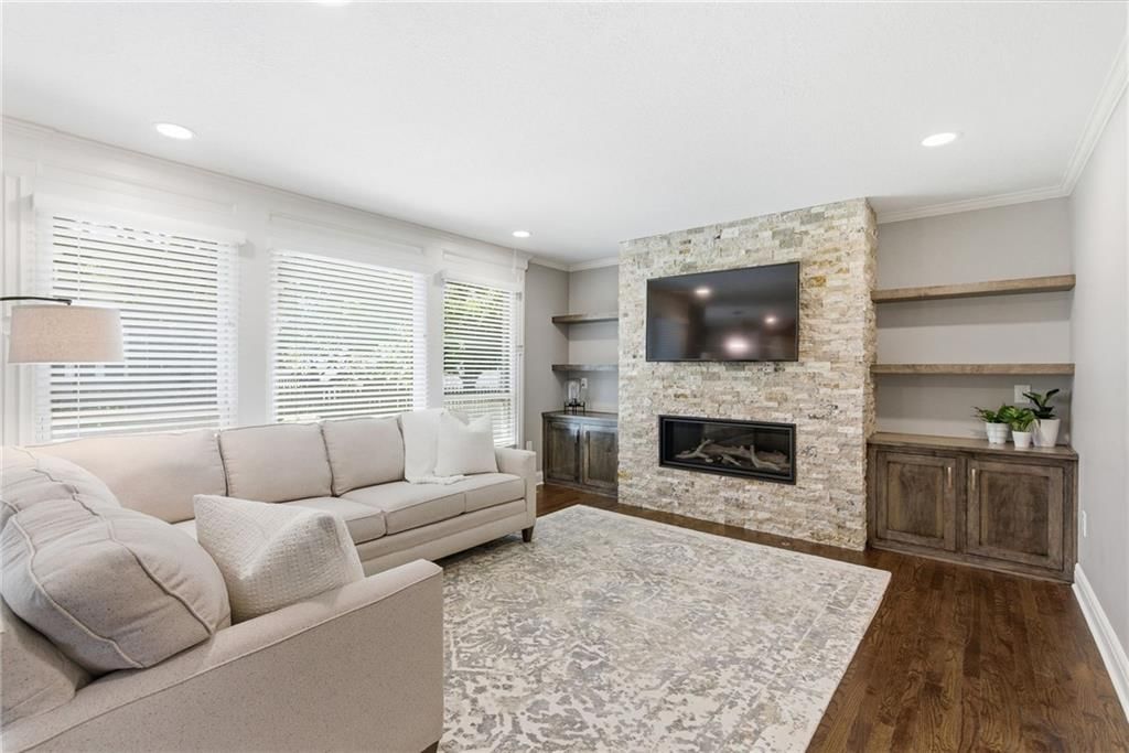21721 W 52nd Street — photo 15