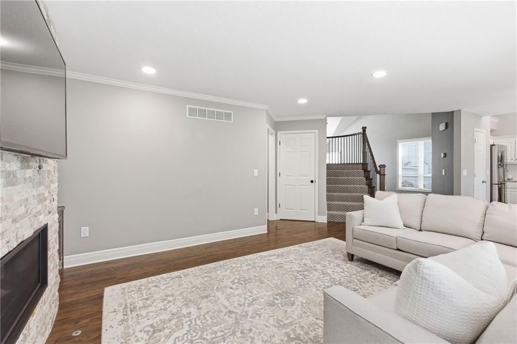 21721 W 52nd Street — photo 18