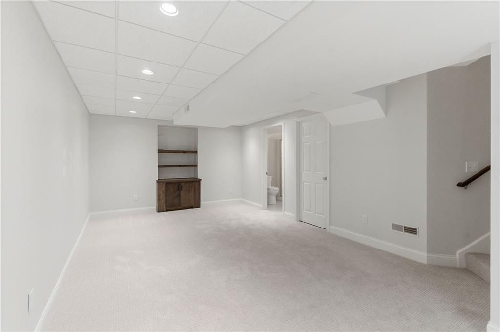 21721 W 52nd Street — photo 31
