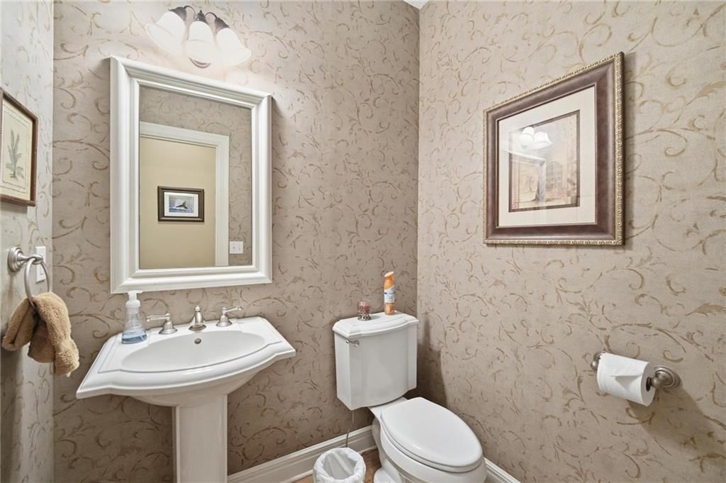 Photo 15 of 59 - 14535 NW 63rd Street