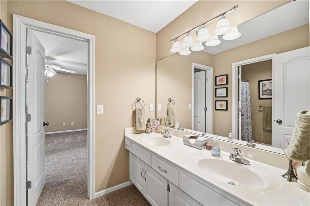 Photo 43 of 59 - 14535 NW 63rd Street