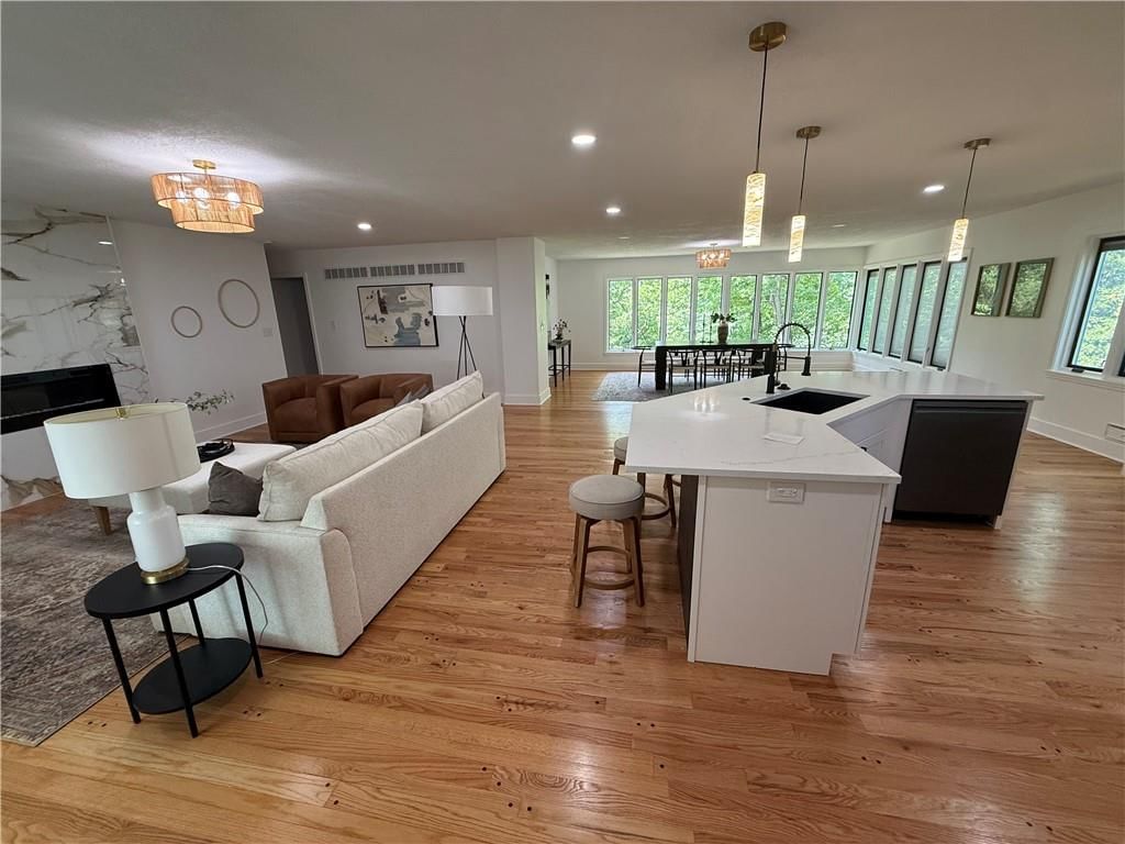 13761 lookout Drive — photo 3