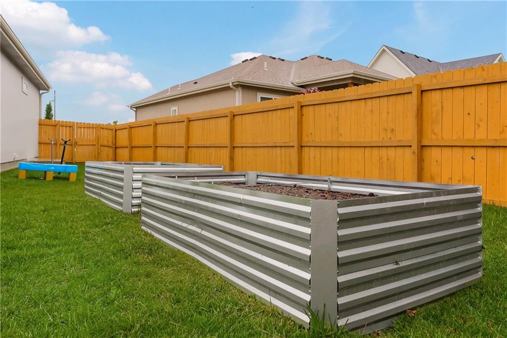 5004 Cedar Grove Way — photo 34