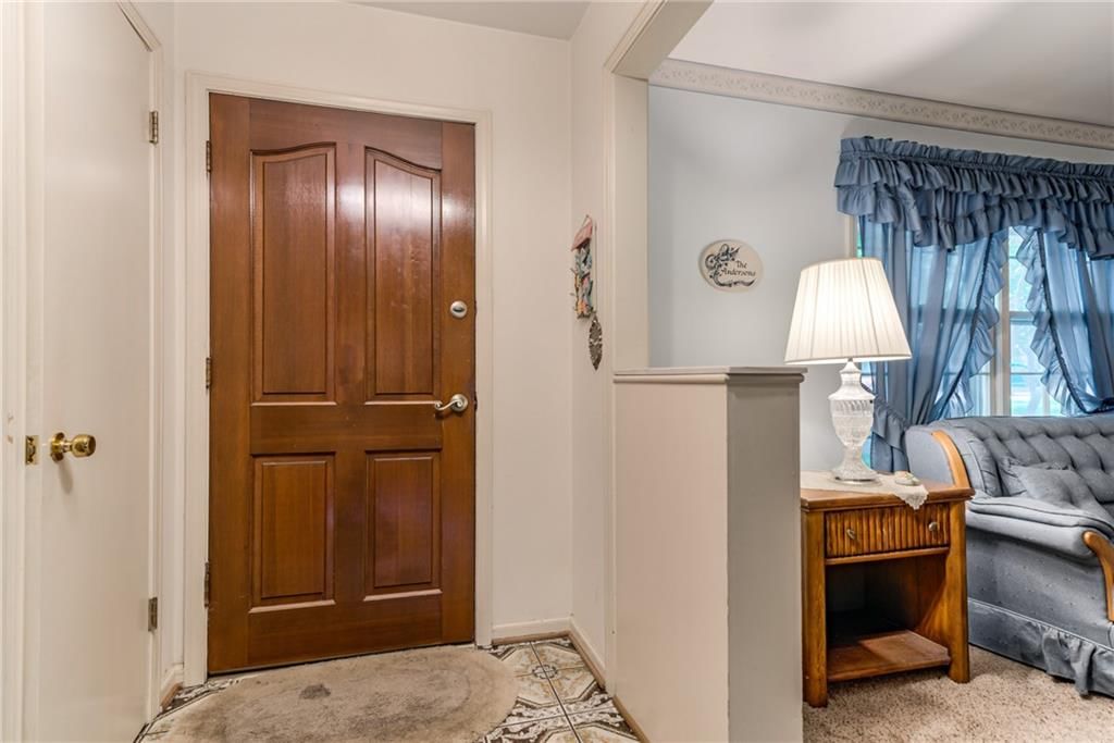 7225 Booth Street — photo 4