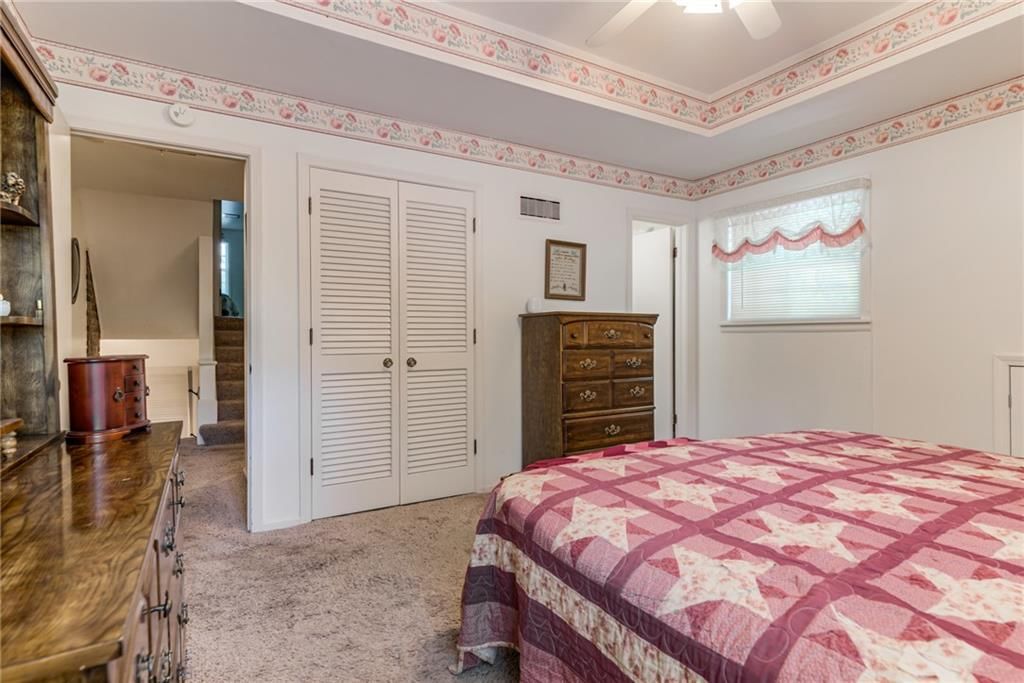 7225 Booth Street — photo 11