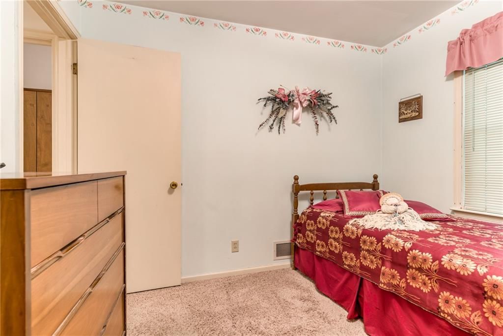 7225 Booth Street — photo 16