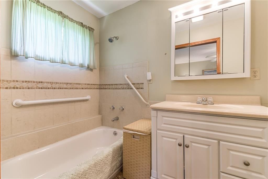 7225 Booth Street — photo 36