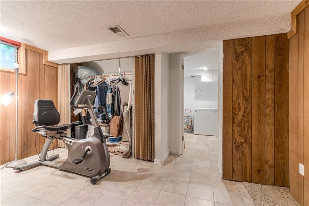 7225 Booth Street — photo 41