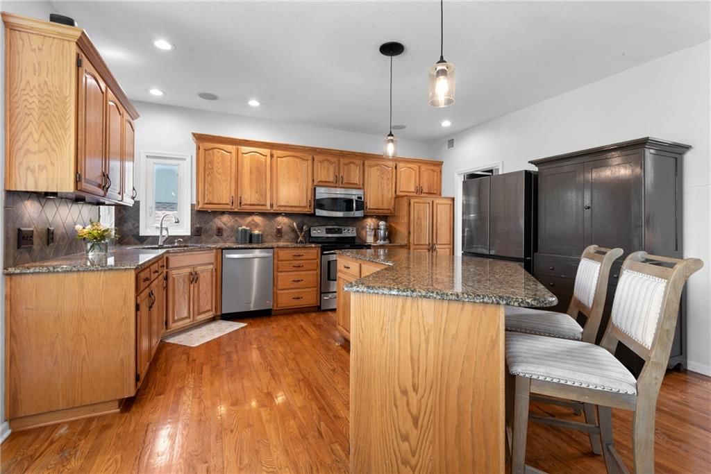 5717 N Beaman Avenue — photo 13