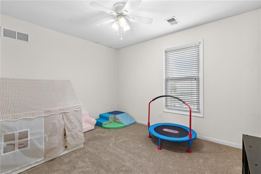 5717 N Beaman Avenue — photo 22