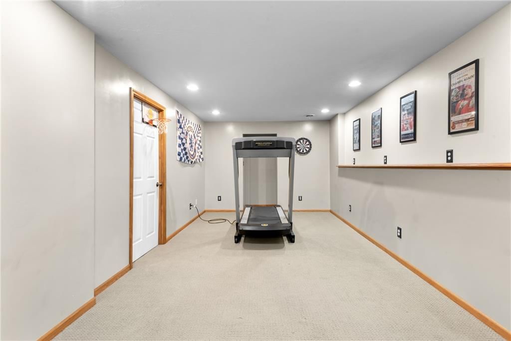 5717 N Beaman Avenue — photo 35