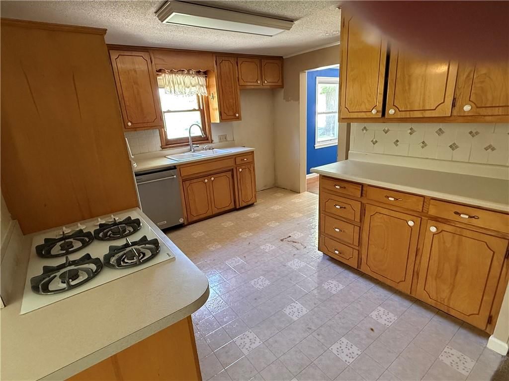 6701 W 77th Terrace — photo 9