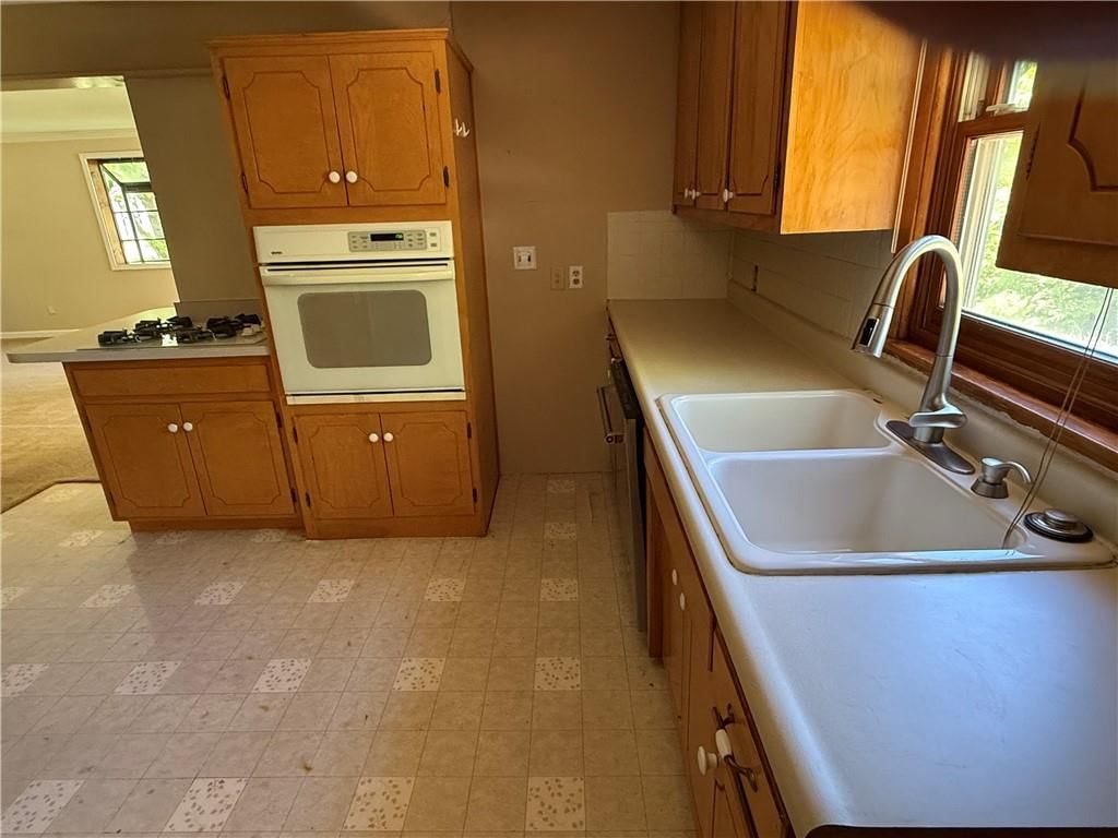 6701 W 77th Terrace — photo 10