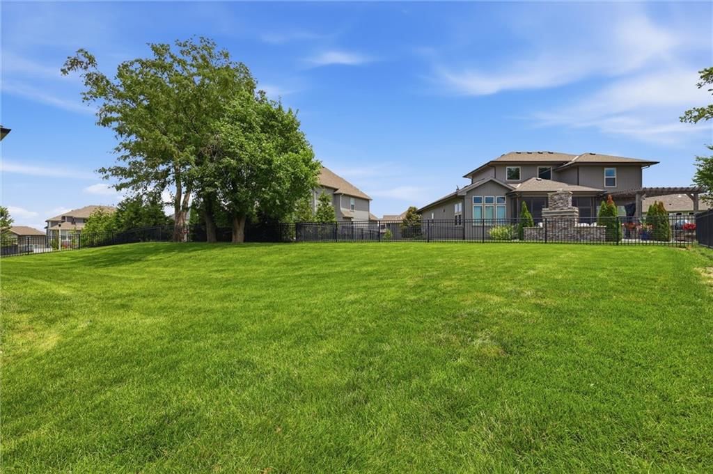 12669 S Wrangler Street — photo 40