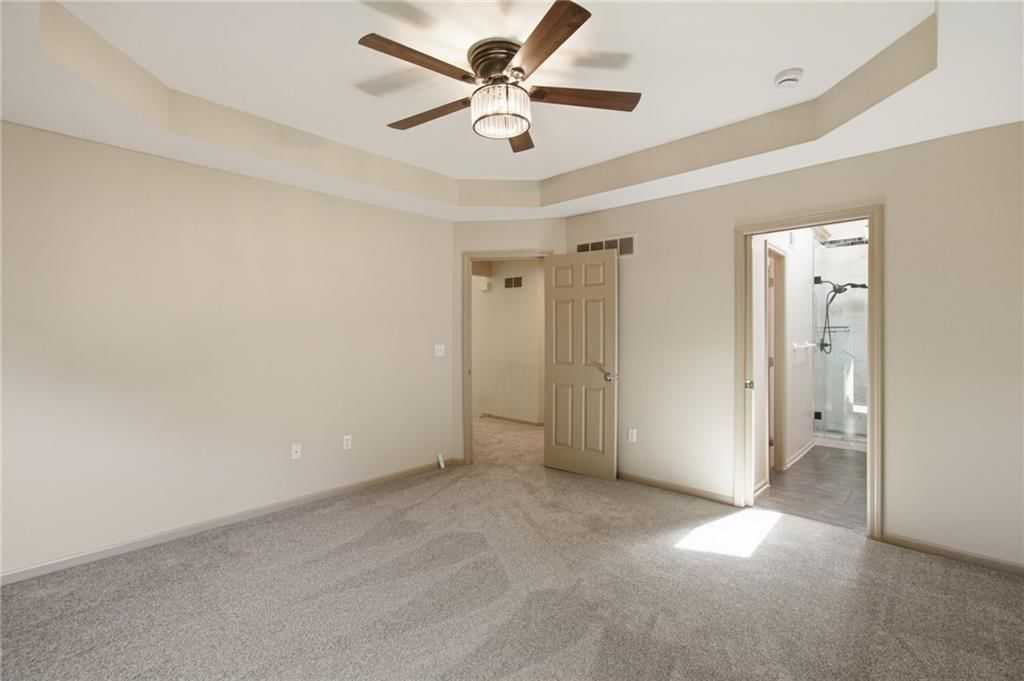 7324 N Richmond Avenue — photo 16