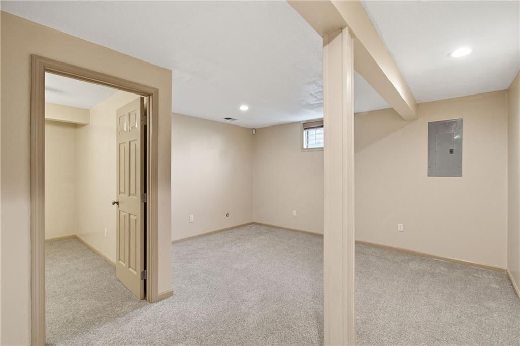 7324 N Richmond Avenue — photo 26