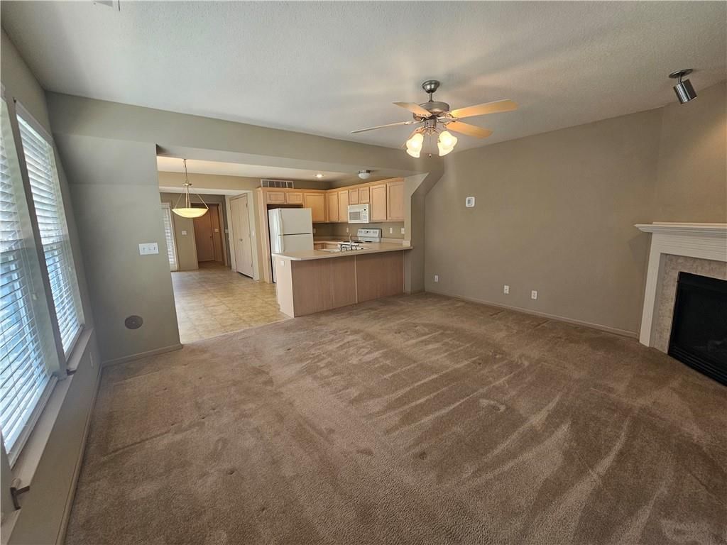 8341 N Kensington Avenue — photo 8