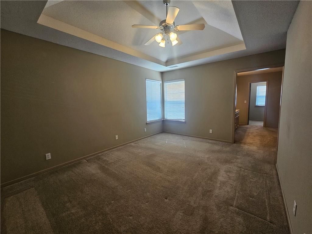 8341 N Kensington Avenue — photo 16