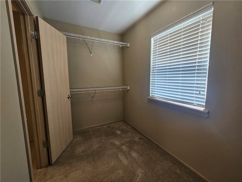 8341 N Kensington Avenue — photo 31