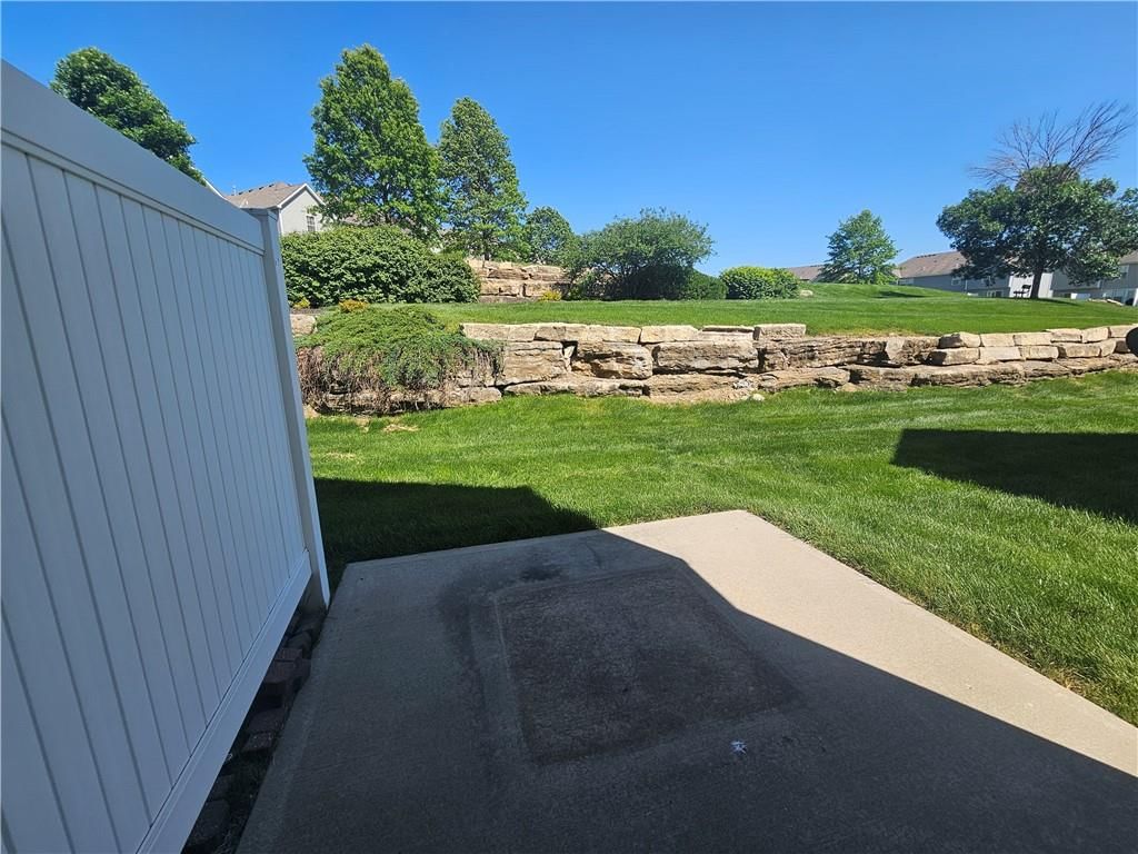 8341 N Kensington Avenue — photo 39