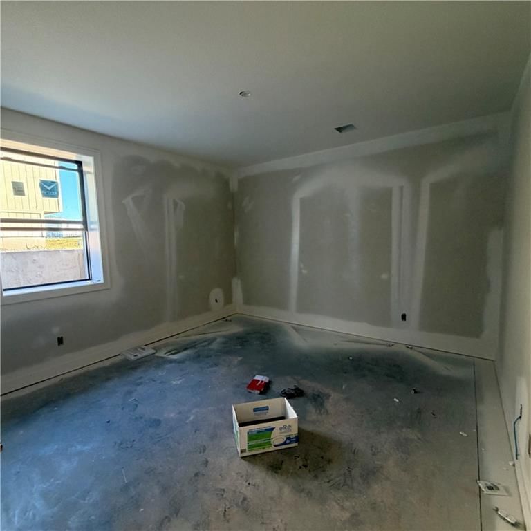2343 Foxtail Drive — photo 25